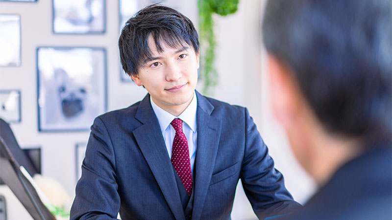 適切な人事評価面談とは？ 進め方のコツやポイント、目的まで解説